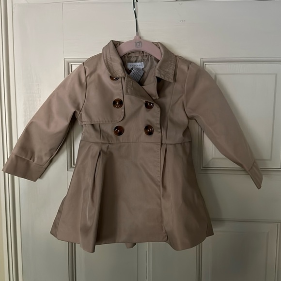 Tahari Other - Tahari baby trench size 6-9 mo
